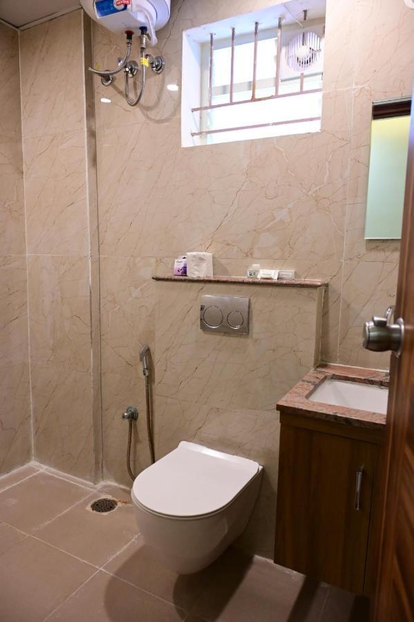 Otel Feel Comfort Bangalore Eksteriør billede