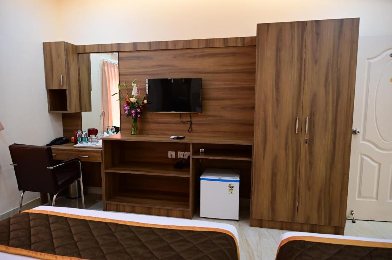 Otel Feel Comfort Bangalore Eksteriør billede