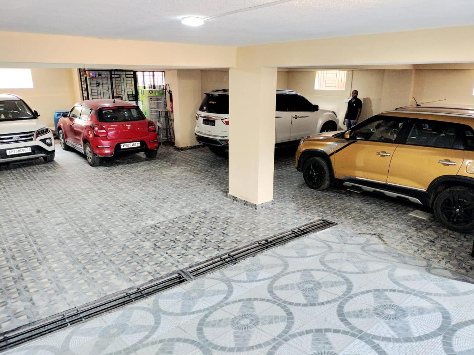 Otel Feel Comfort Bangalore Eksteriør billede